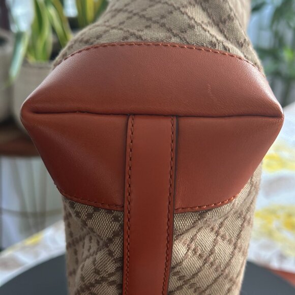 Gucci Diamante Craft Canvas Tote - Authentic! Excelent Condition! - Picture 4 of 9